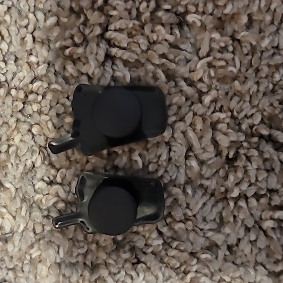 Starbucks Refresher Croc Charms (2 Pieces) - Picture 2 of 2